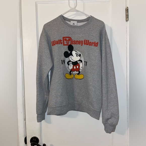Disney Sweaters - Walt Disney World Crew Neck Medium